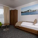 Seehotel Im Weyer Hotel 4*