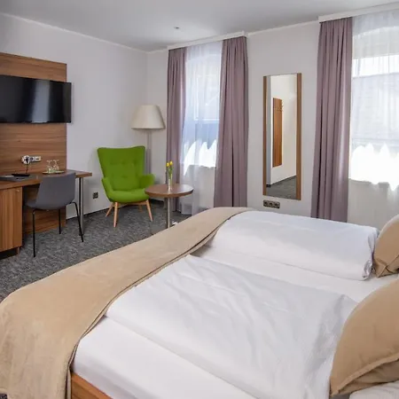 Seehotel Im Weyer Гмунден