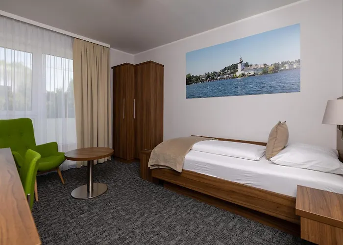 Seehotel Im Weyer Hotel 4*