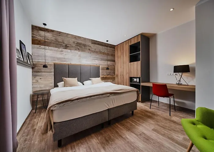 Seehotel Im Weyer 4* Гмунден