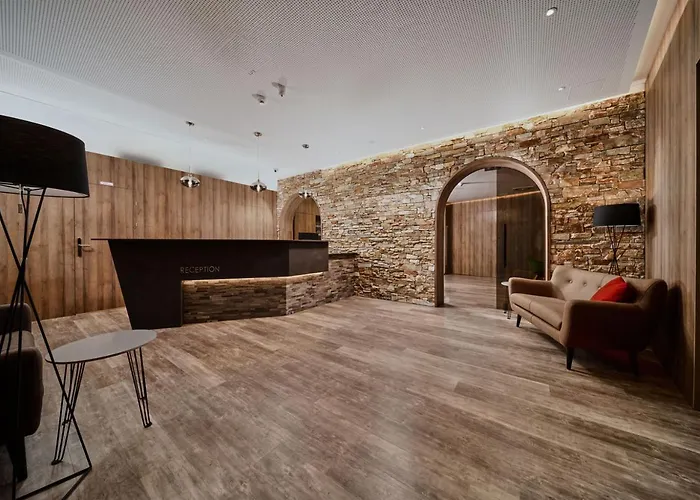 Seehotel Im Weyer Гмунден