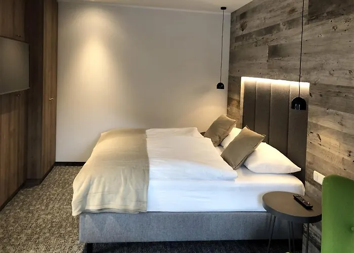 Seehotel Im Weyer 4* Гмунден
